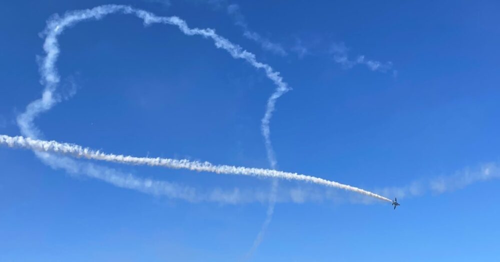 blue impulse solo